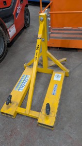 Robson Kay - Auction Date: 2025-12-09 - Category: Fork Lift Trucks, Material Handling & Packaging